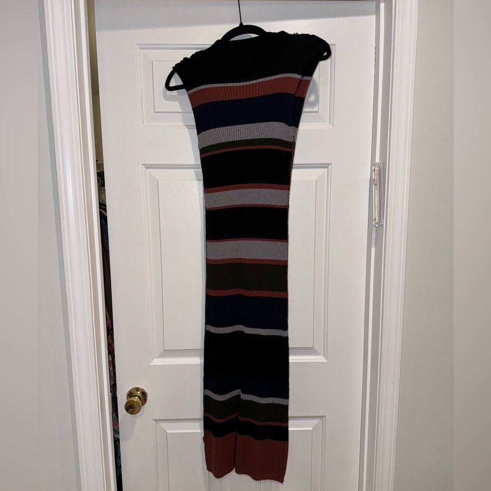 Striped sleeveless sweater dress